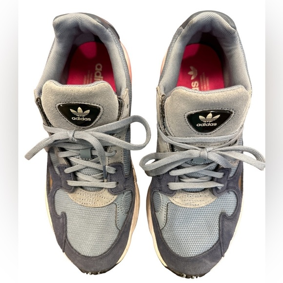 Adidas Women’s ‘Falcon’ Sneakers. Gray Size 9 Excellent Condition - Picture 2 of 7